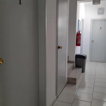 戴安娜客房酒店 招待所 2*
